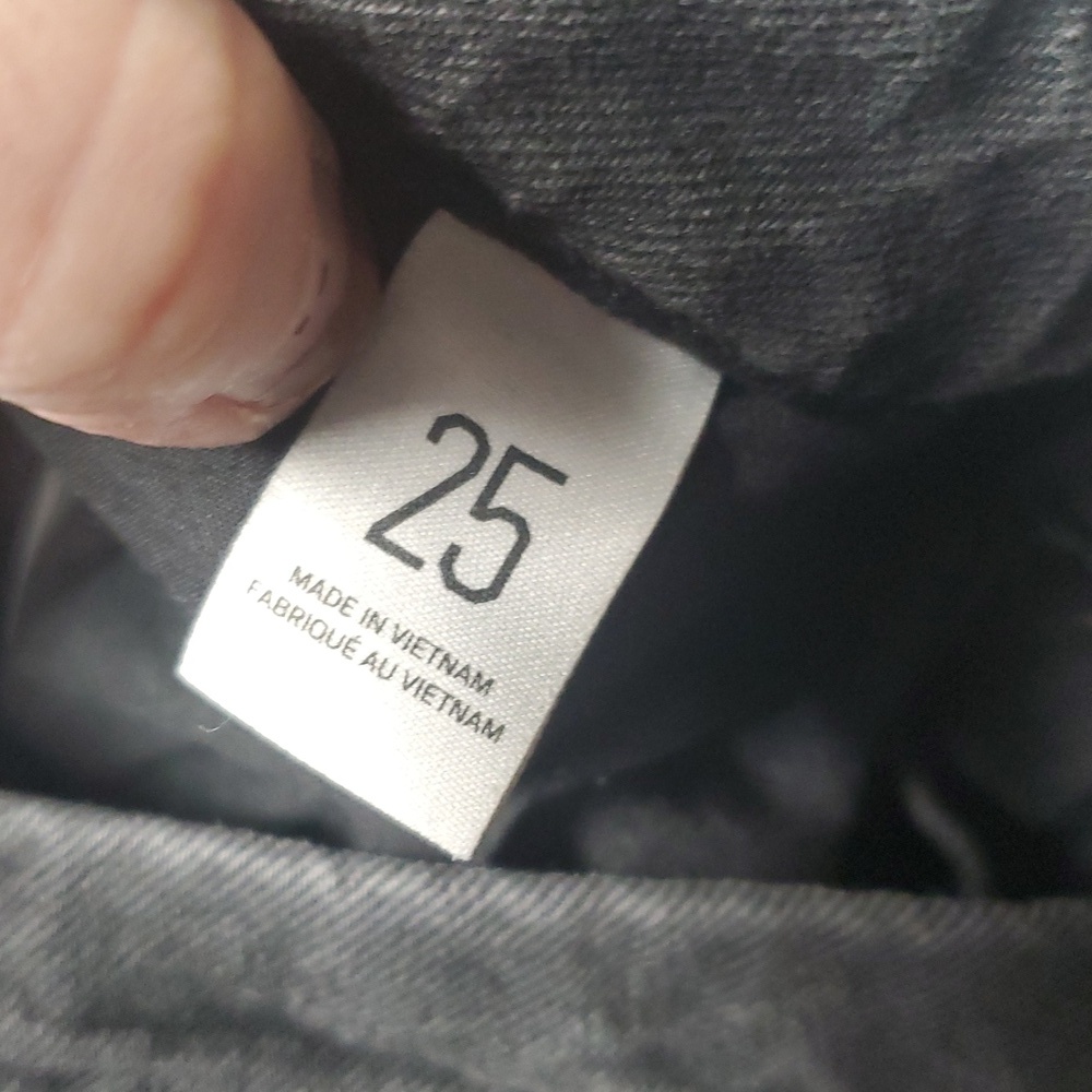 BDG Baggy Balloon Leg Pleated Jeans Size 25 Womens Washed Black - Picture 11 of 15